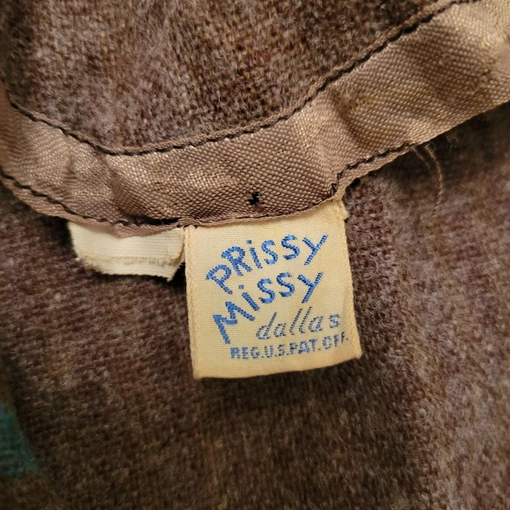 Prissy Missy Dallas charming vintage